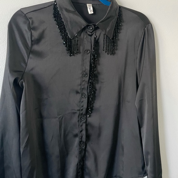 Baifenbai Black Silk long sleeve button down shirt with stone tassels - Picture 2 of 6